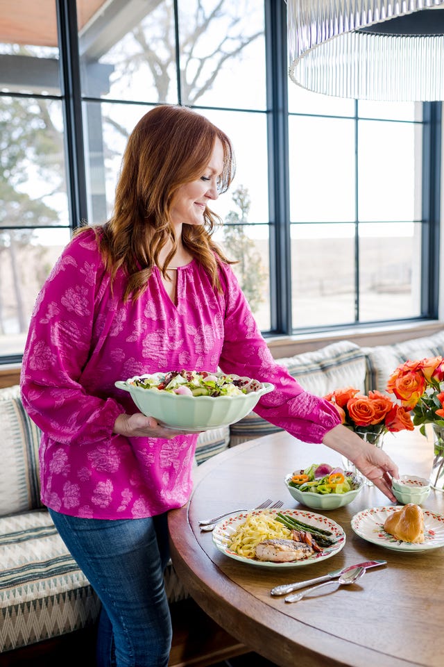 the pioneer woman blouse