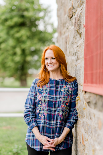 the pioneer woman fall clothing collection