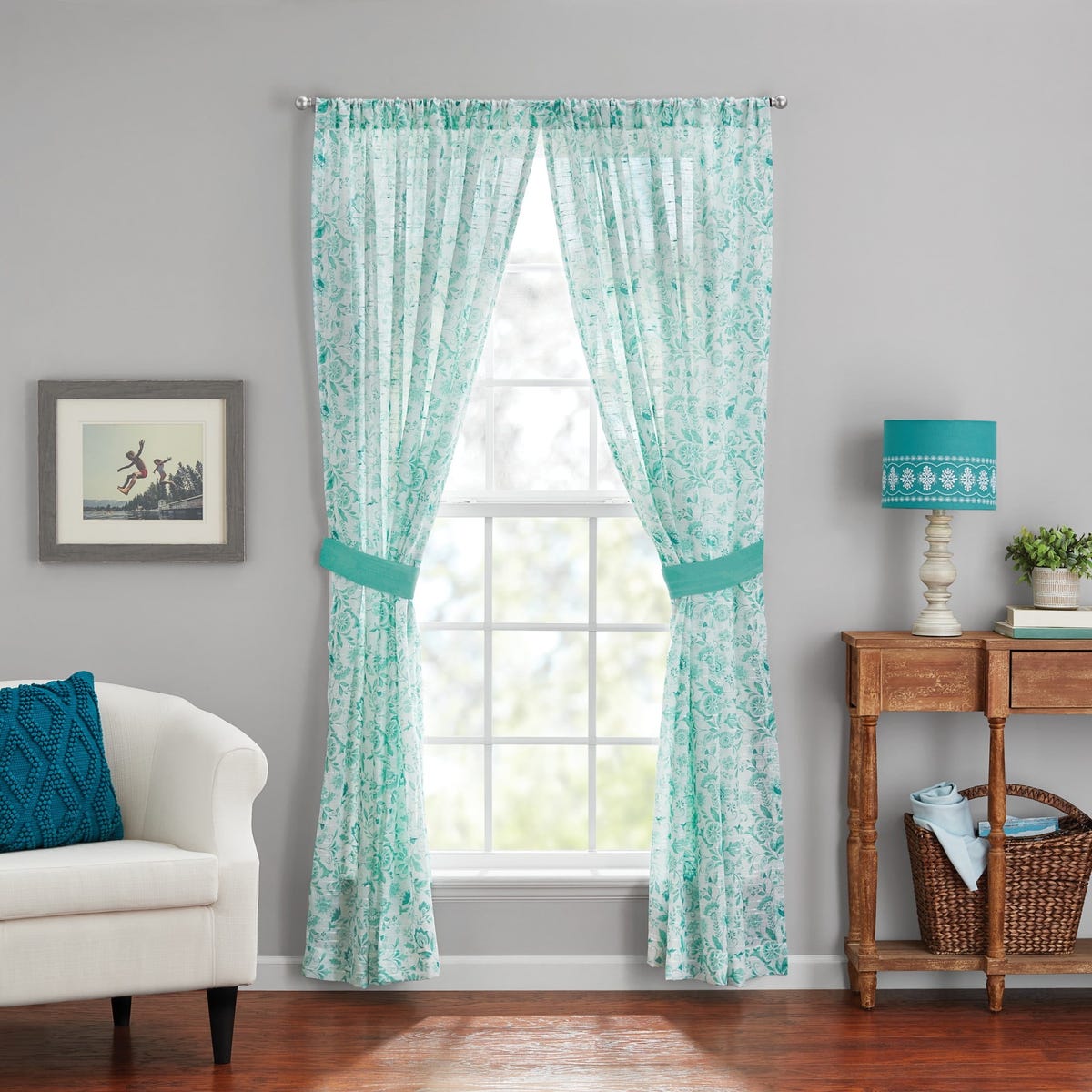 Pioneer deals woman curtains