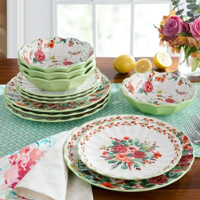 Pioneer woman vintage floral plates hotsell