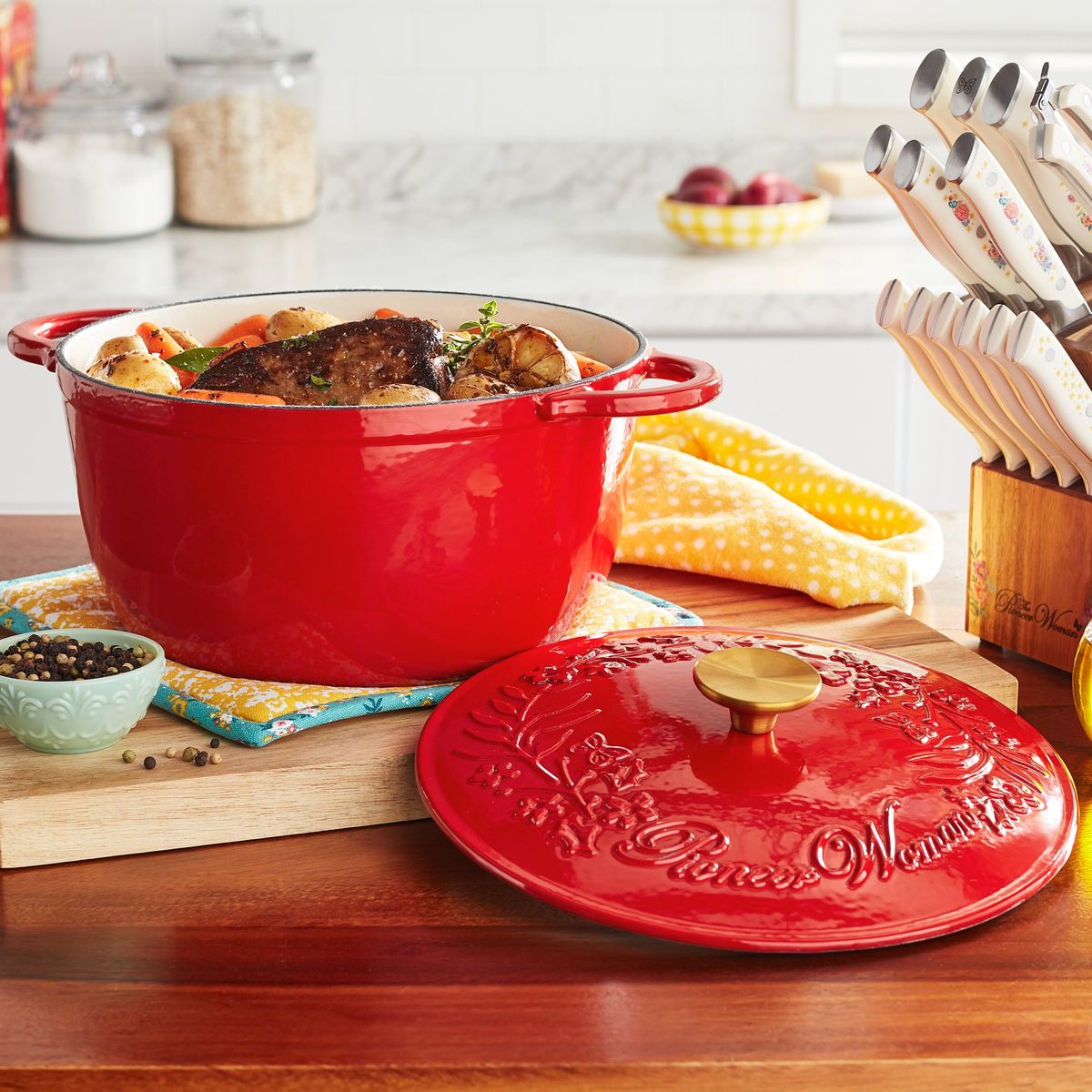The Pioneer Woman, Kitchen, Pioneer Woman Quart Floral Dutch Oven