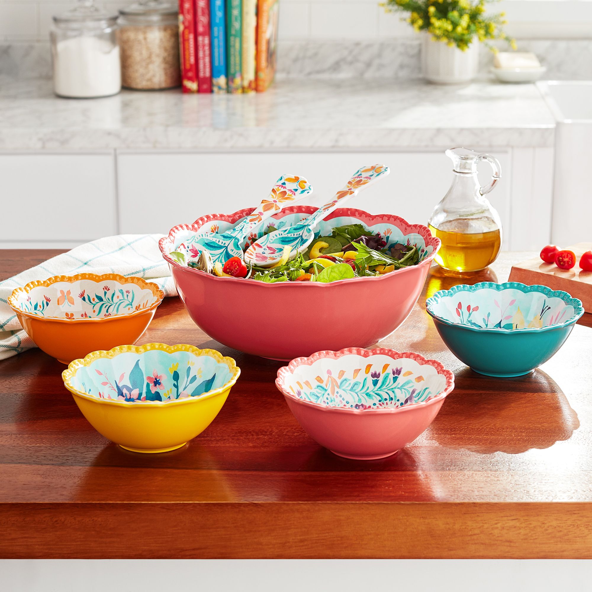 The Pioneer Woman Melamine Line Is Perfect for Serving Outdoors