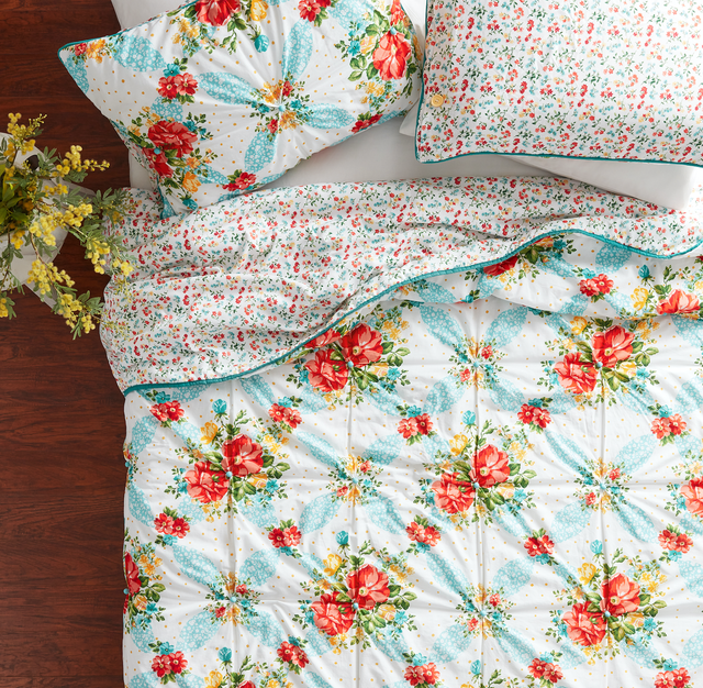 the pioneer woman quilts walmart