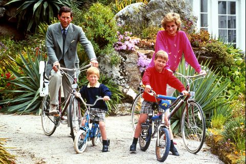 royalty   prince of wales and family    tresco, scilly isles