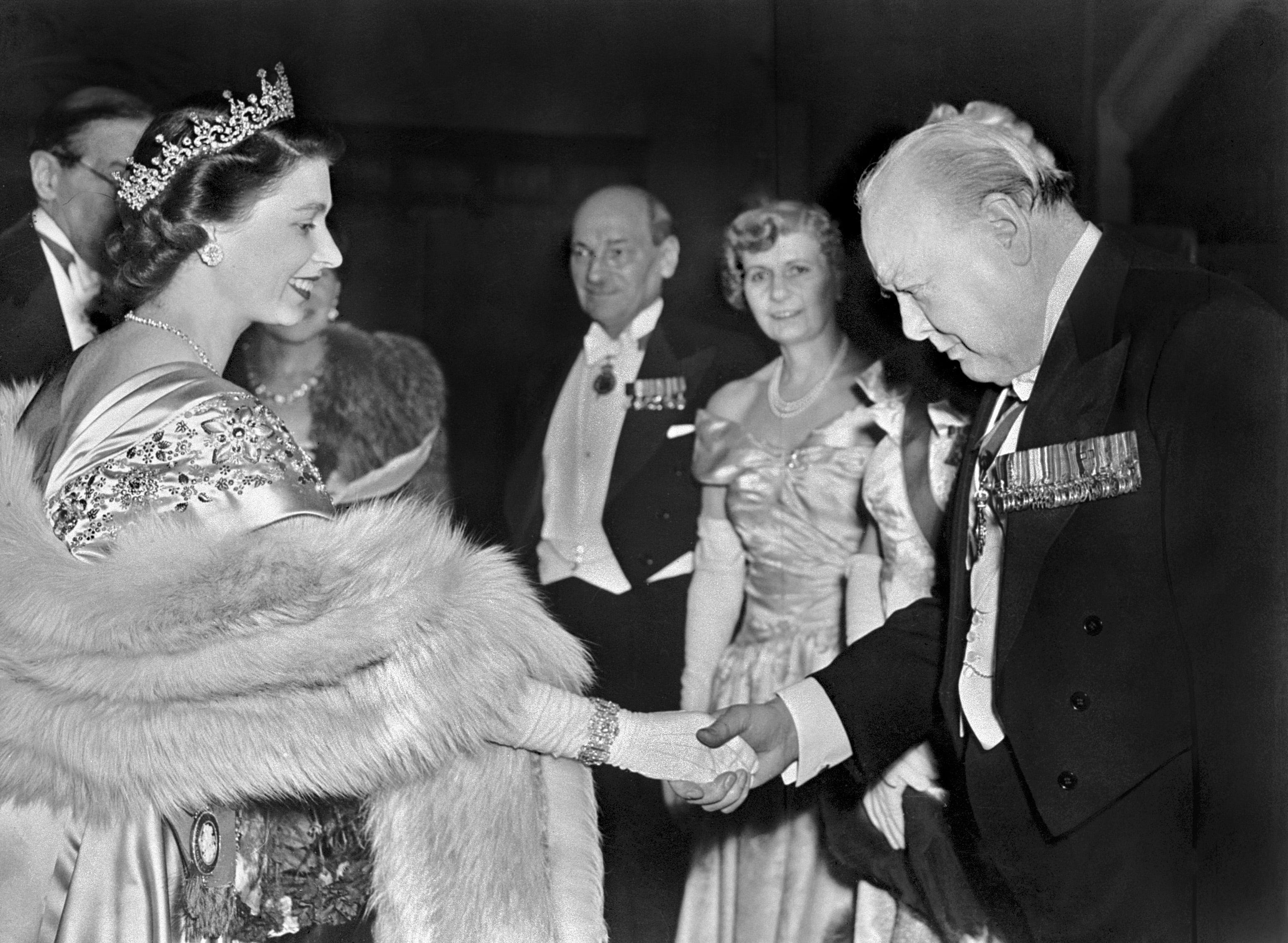 Queen Elizabeth With Prime Minister Photos, From Winston Churchill To 