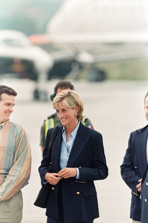 princess diana at sarajevo airport