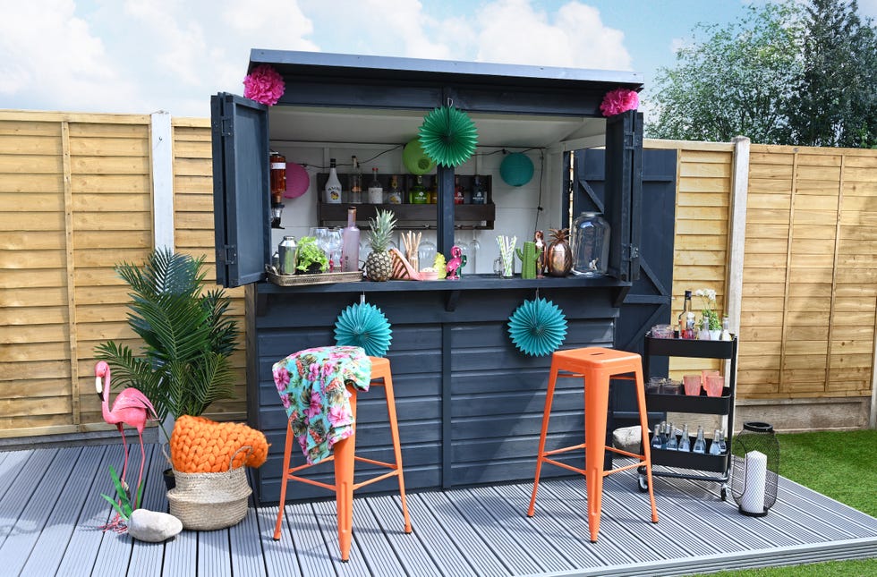 the range's wooden shiplap garden bar