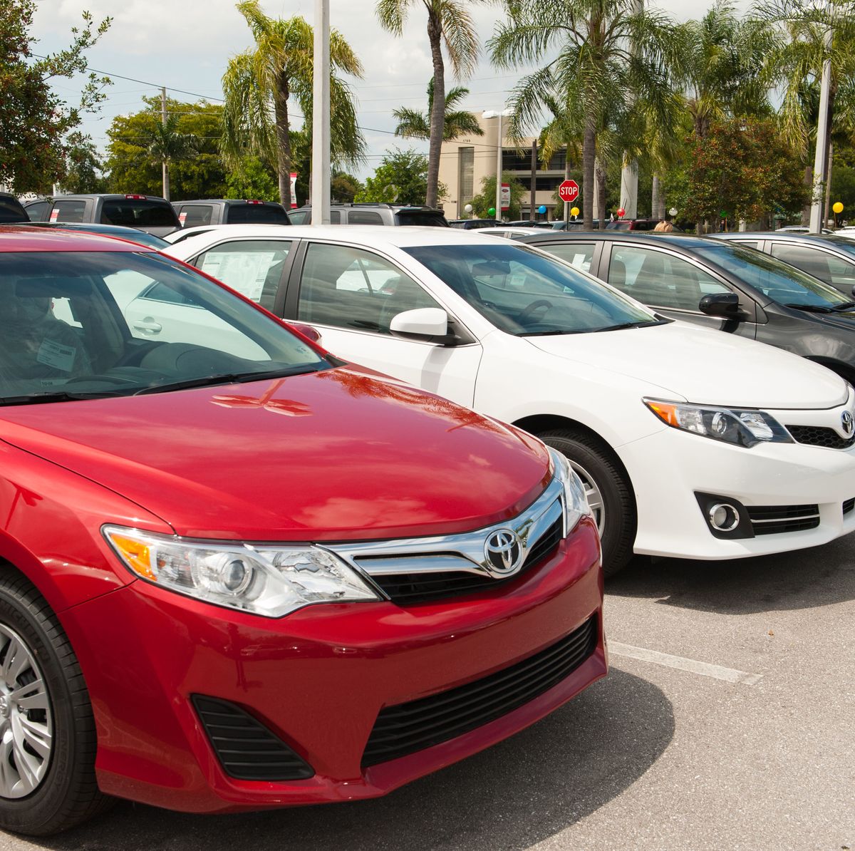 How Toyota Lease Buyouts Work – Car and Driver