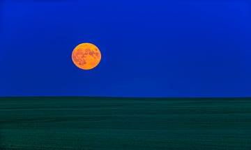 full moonrise on apollo 11 launch anniversary night