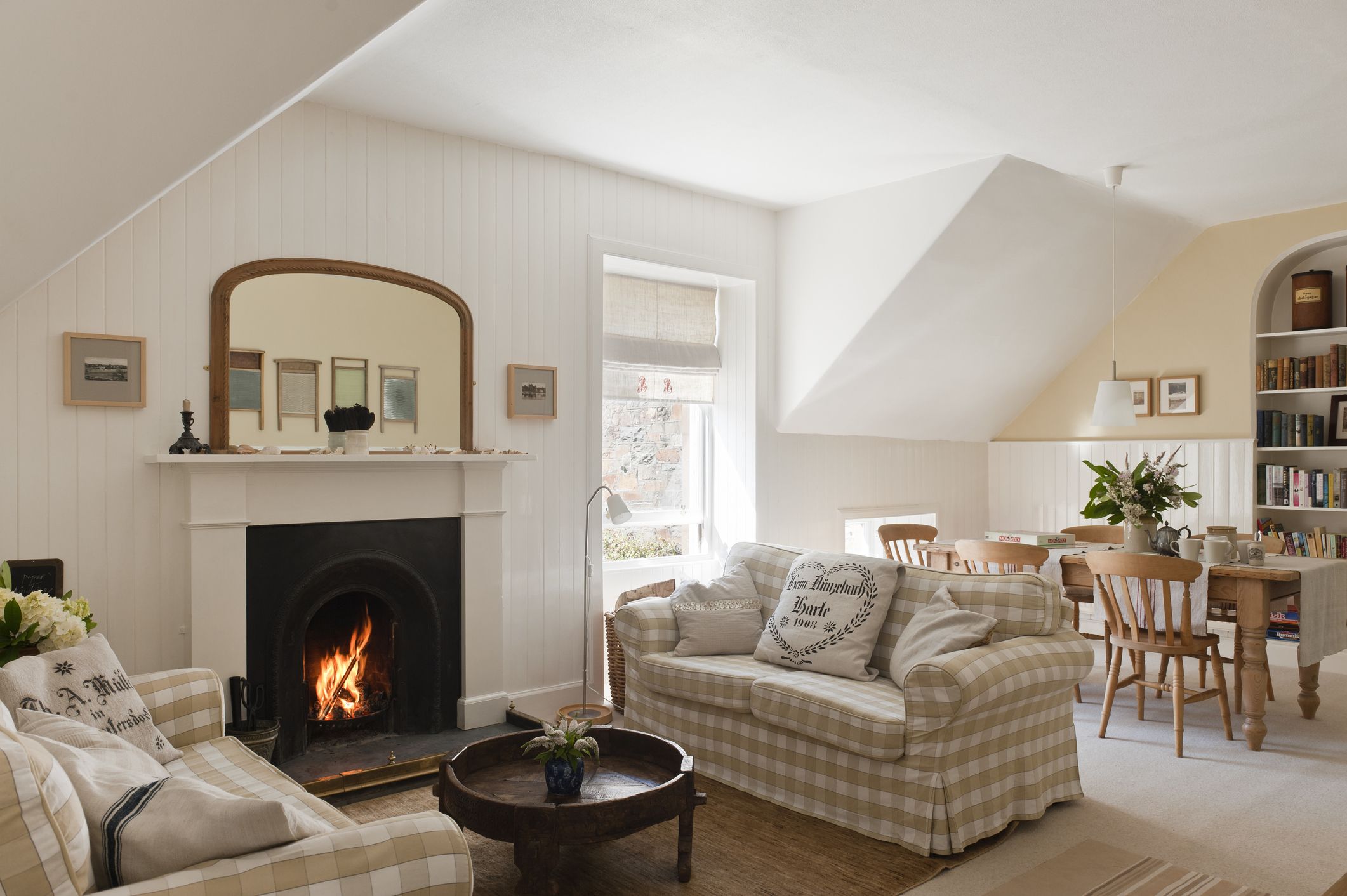 10 Expert Design Ideas to Make Your Home Warm and Cozy