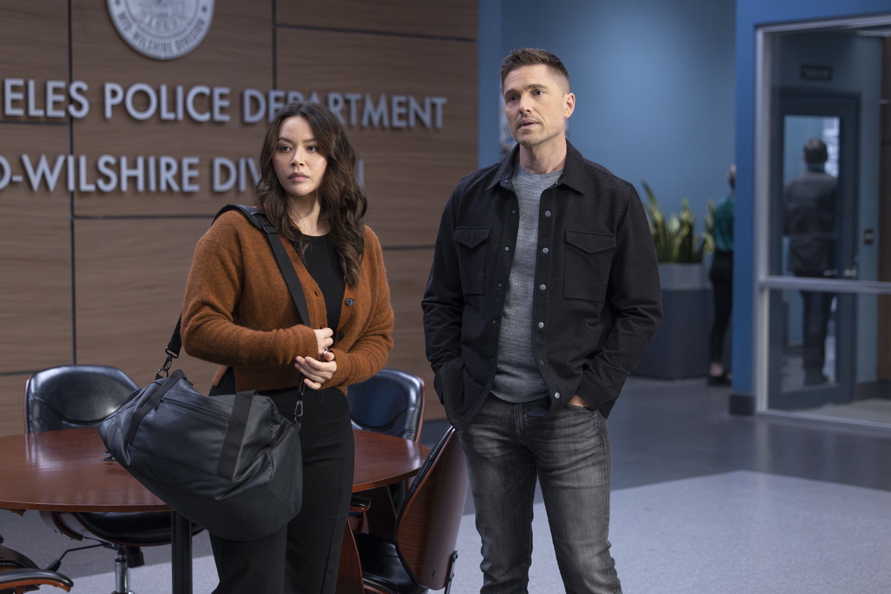 The Rookie' Fans React to Eric Winter’s Season 6 Finale Tease