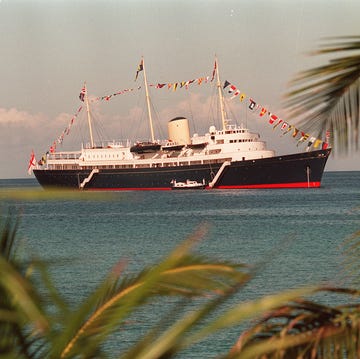 Royalty - Queen Elizabeth II Visit to the Cayman Islands royalty queen elizabeth ii visit to the cayman islands