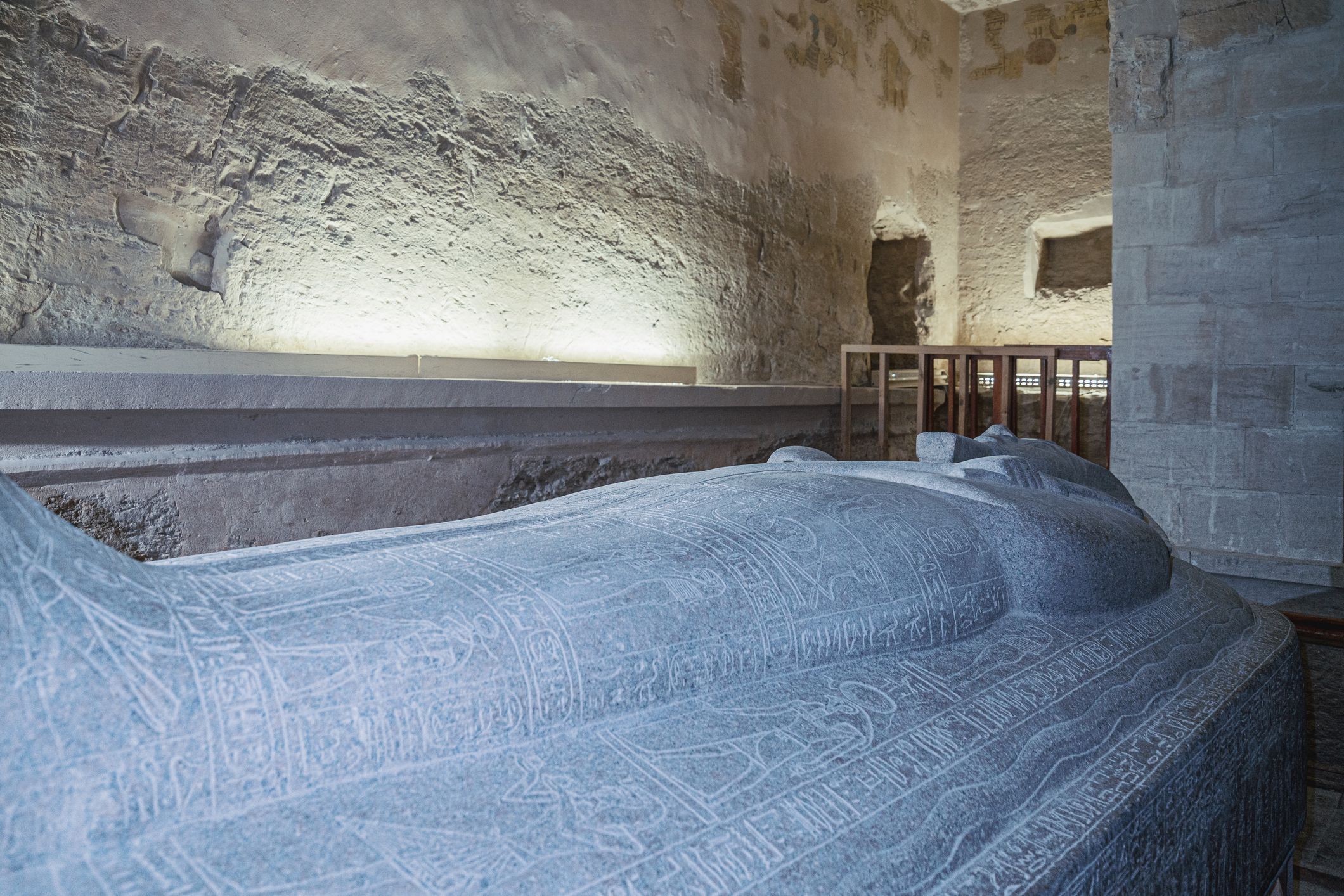 the-sarcophagus-lid-inside-the-tomb-of-merneptah-in-royalty-free-image-1751925964.pjpeg