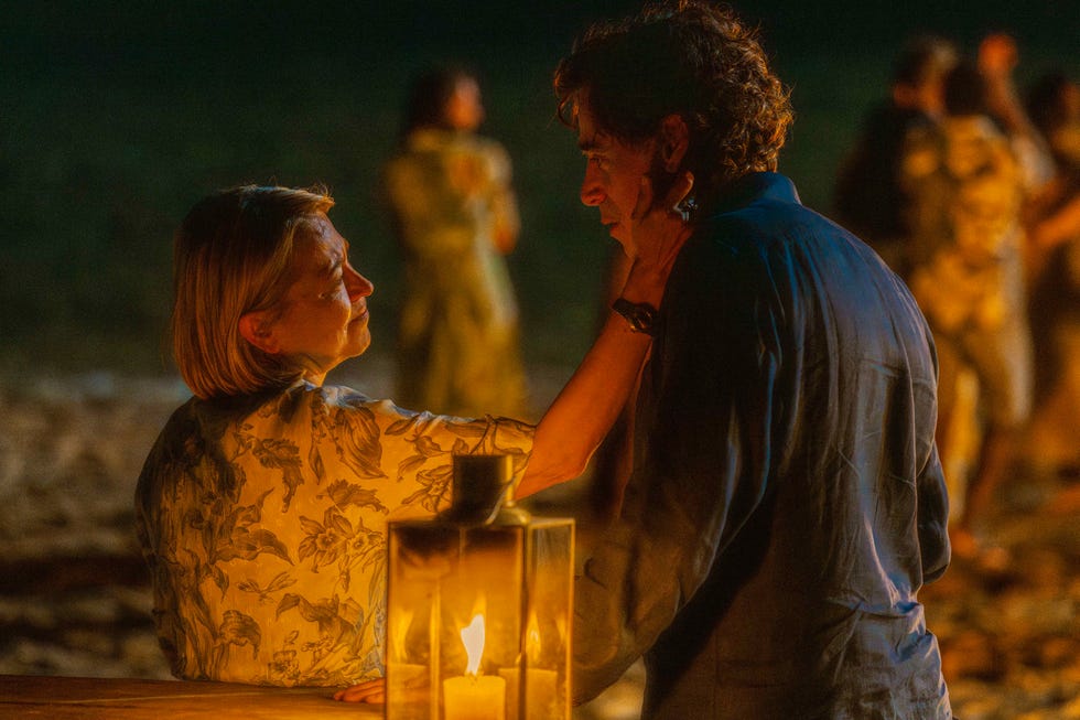 nicola walker as hannan, stephen mangan as nathan in the split special