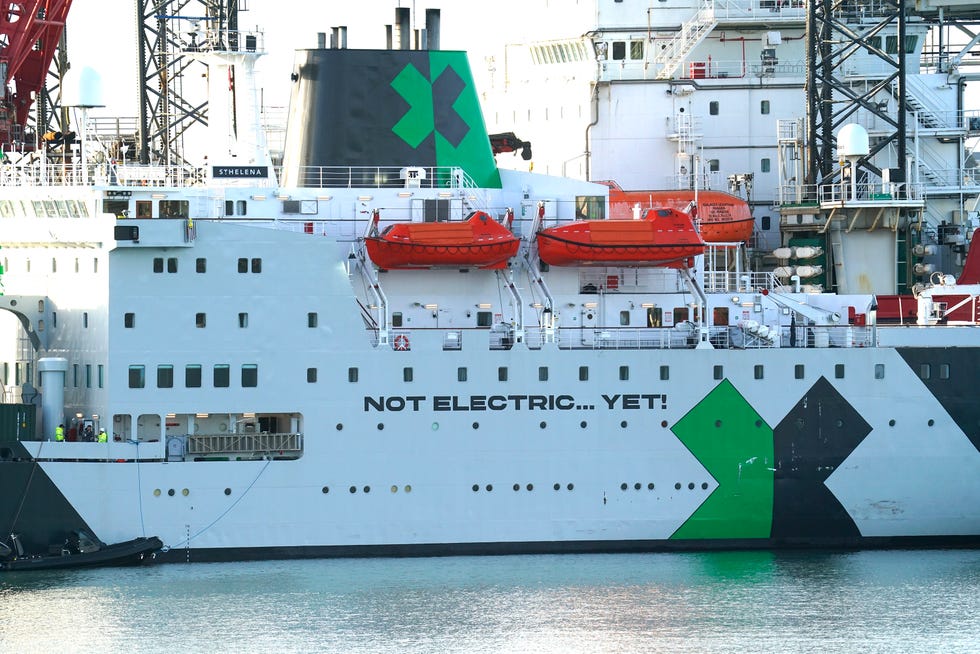 st helena extreme e ship arrives in falmouth