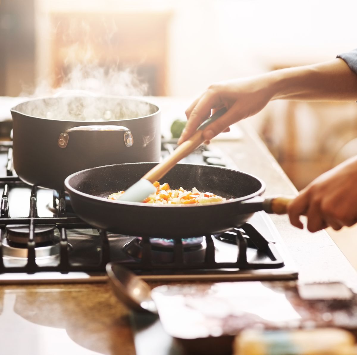 nonstick cookware safety