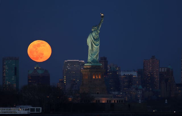 Photos of the Super Worm Moon - March's Full Worm Supermoon