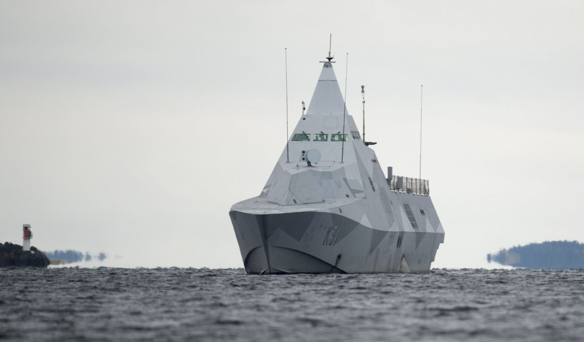 sweden military submarine russia search