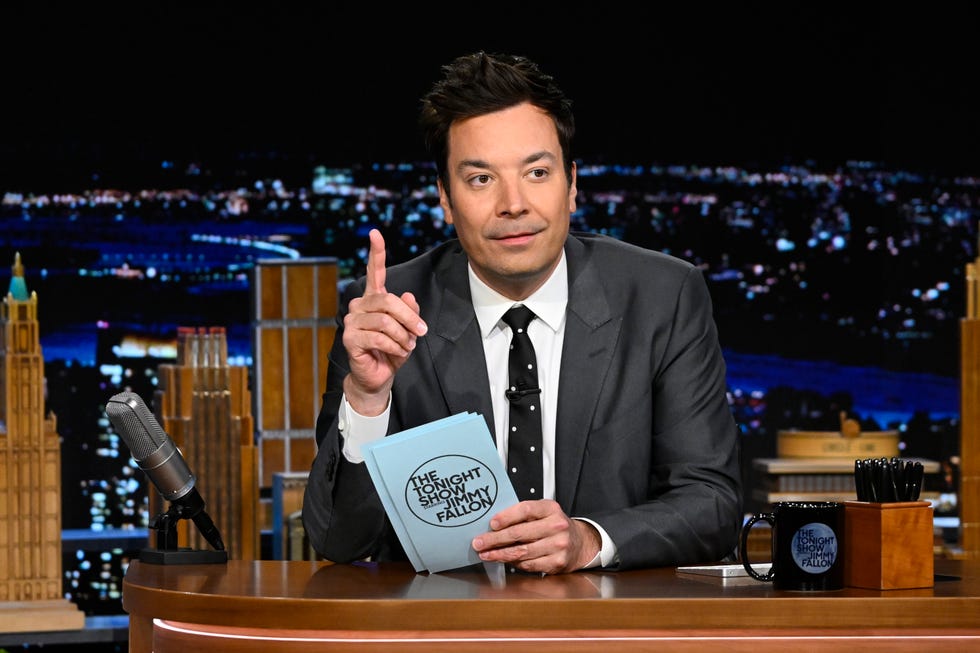 Tonight Show host Jimmy Fallon apologises to staff after toxic