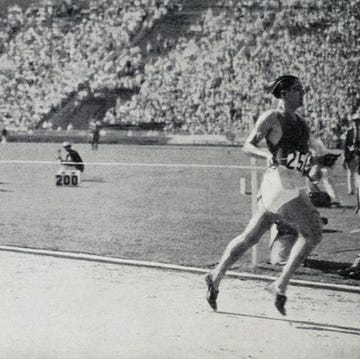The victory of Luigi Beccali in the 1500 meters the victory of luigi beccali in the 1500 meters
