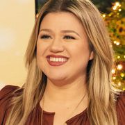 'american idol' winner, former 'the voice' coach and daytime tv show host kelly clarkson
