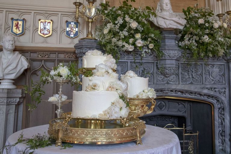 britain us wedding cake royals