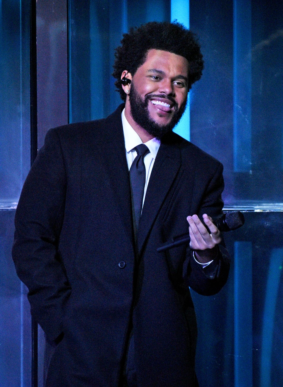 los angeles, california may 27 editorial use only in this image released on may 27, the weeknd performs onstage at the 2021 iheartradio music awards at the dolby theatre in los angeles, california, which was broadcast live on fox on may 27, 2021 photo by kevin mazurgetty images for iheartmedia