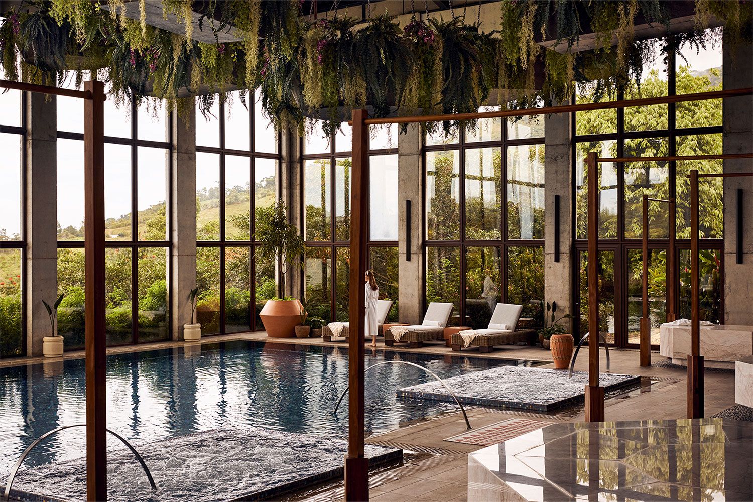 25 Best Spa Weekend Getaways & Top-Reviewed Spa Vacations in U.S