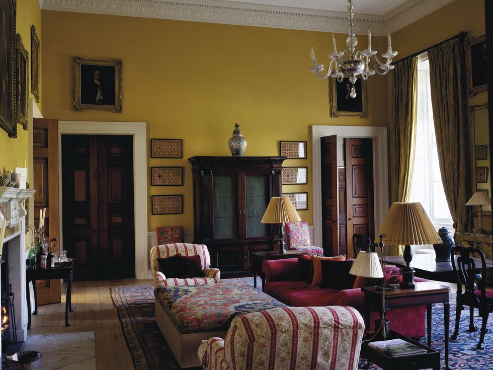 new wardour castle yellow sitting room