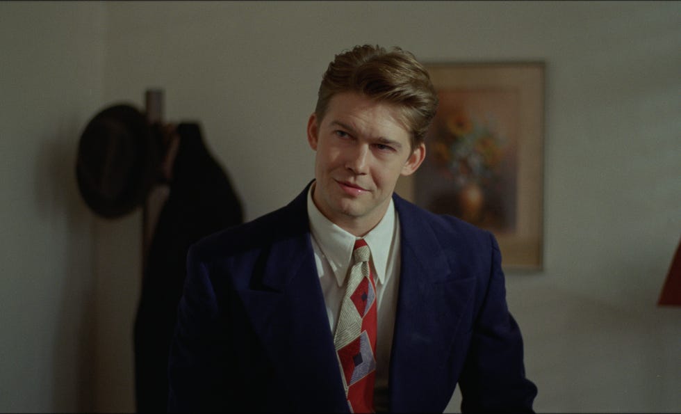 joe alwyn in the brutalist