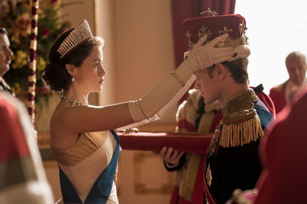 The Crown's Claire Foy Says “Embarrassing” Pay-Gap Discrepancy “Opened My  Eyes”