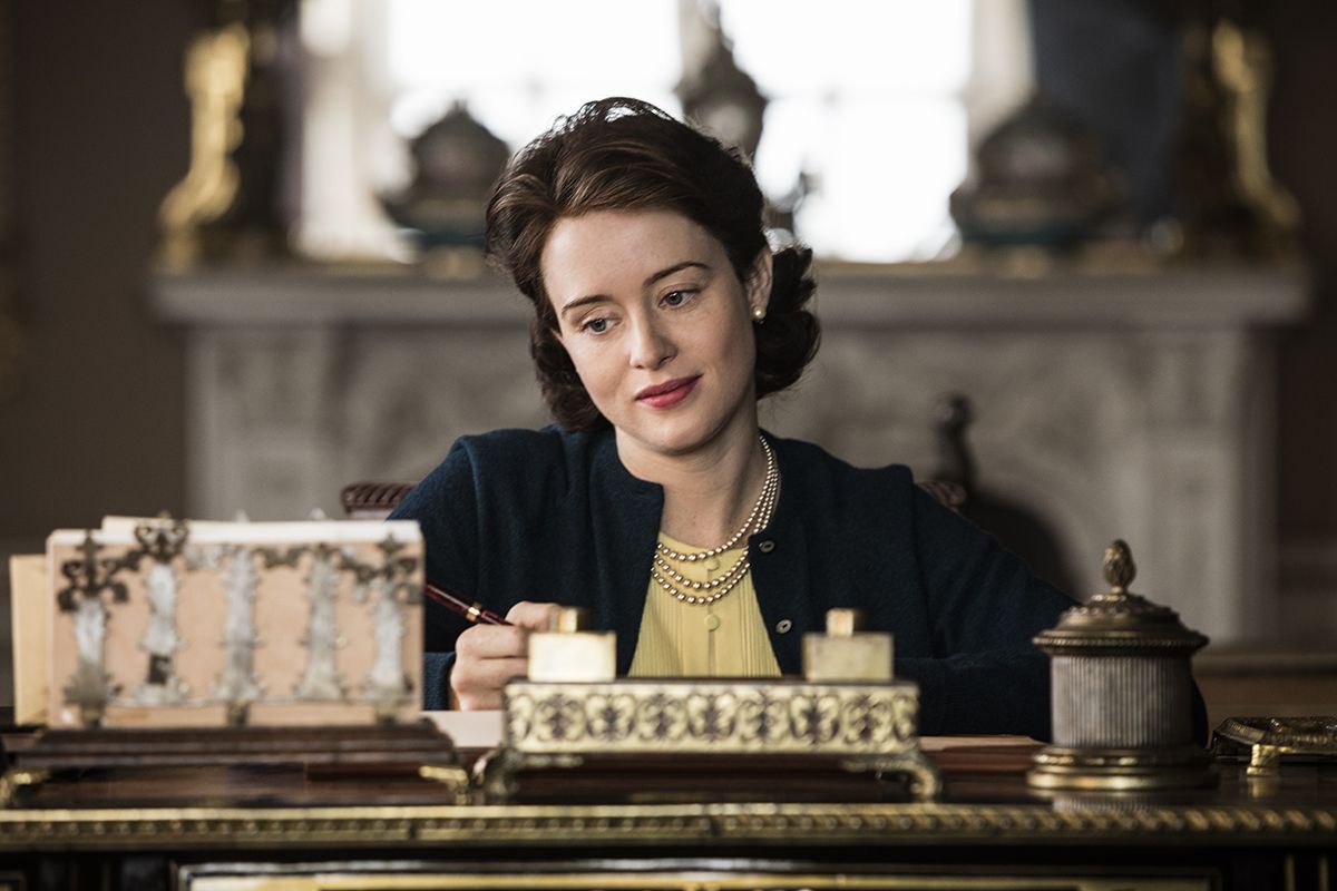 Claire Foy, From 'Crown' Jewels To Golden Globe And Beyond – Deadline