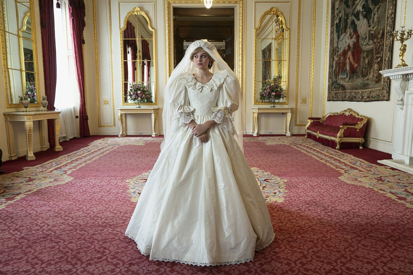 Princess Diana s Wedding Dress Was Recreated for The Crown