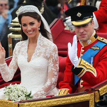royal wedding carriage procession to buckingham palace and departures