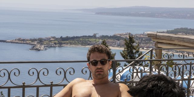 Penis Nude Beach Sex - Theo James Used Prosthetic Penis for His 'White Lotus' Nude Scene