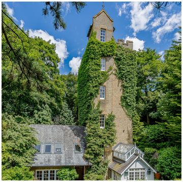 Converted water tower in Hertfordshire for sale