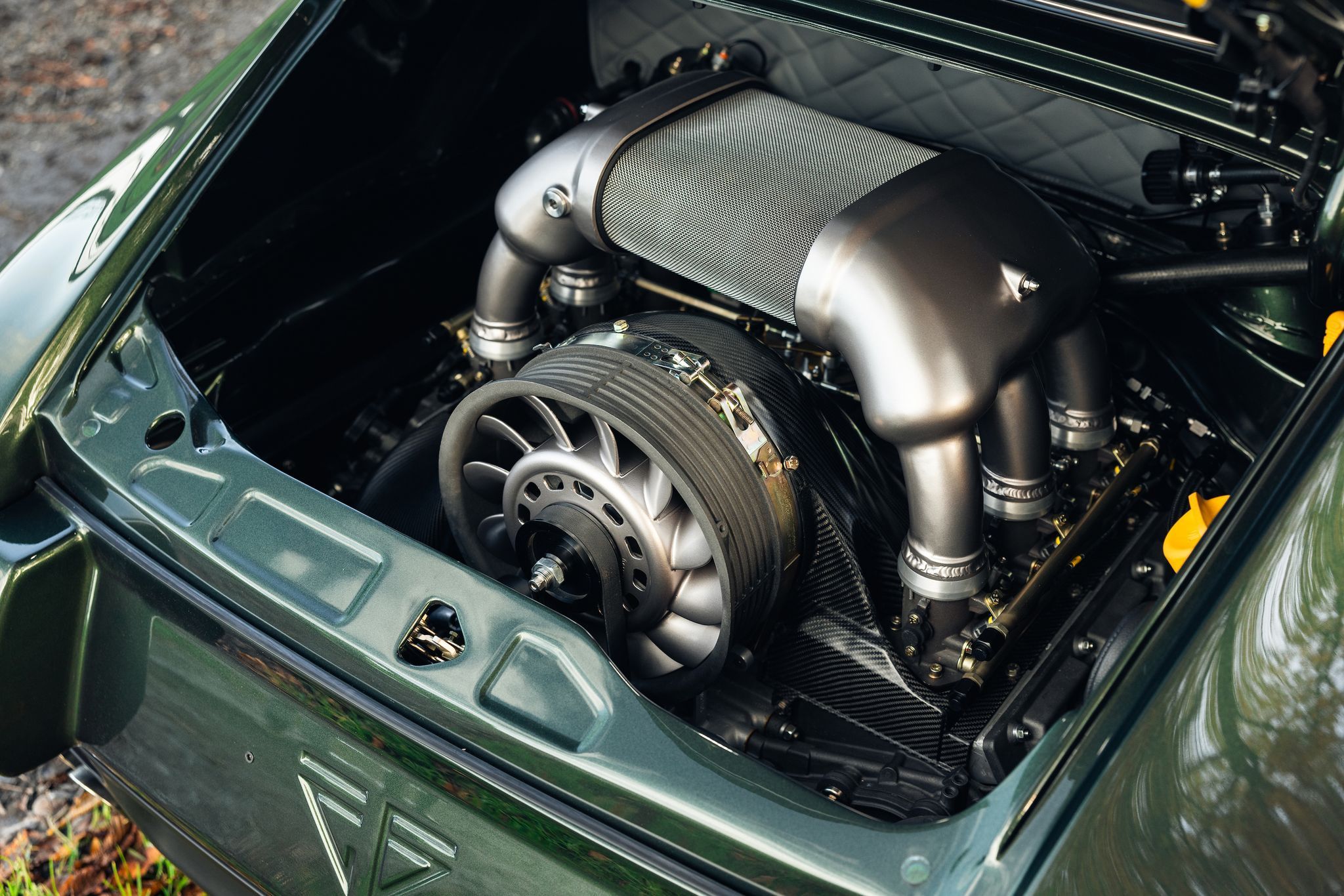 ポルシェ「911」のレストモッド車のエンジン