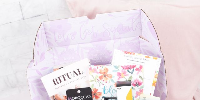 Self-Care Boxes & Mental Health Kits: Cozy, Comforting Gifts