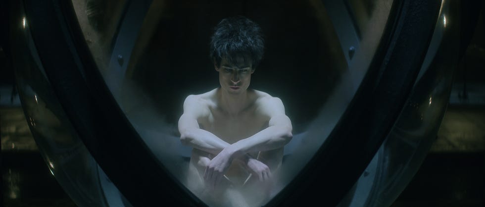 the sandman tom sturridge as dream in episode 101 of the sandman cr courtesy of netflix © 2022