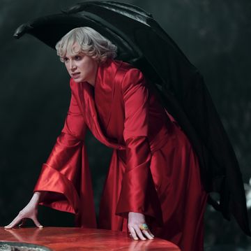 the sandman gwendoline christie as lucifer morningstar in episode 104 of the sandman cr laurence cendrowicznetflix copy