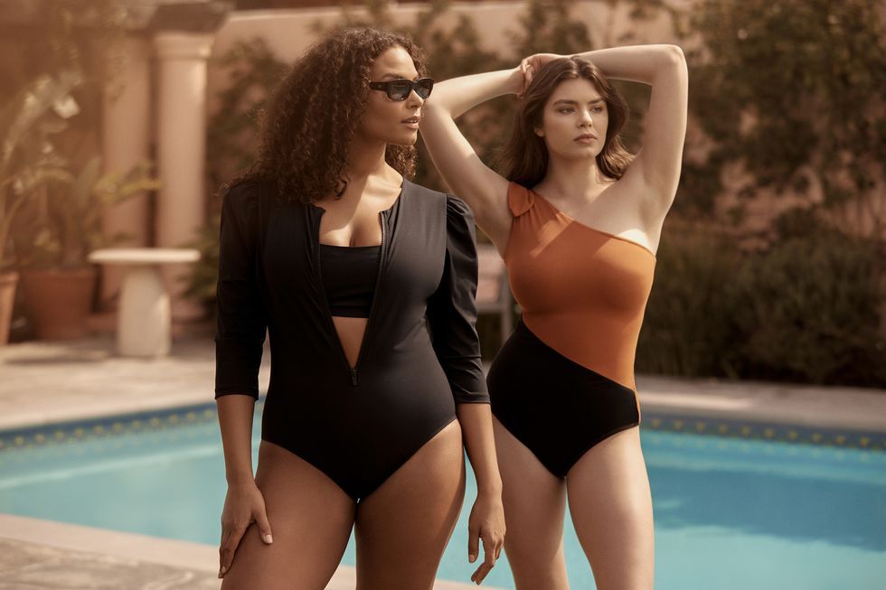 Sexy One Piece Swimwear Women 2022 New Monokini Bathing Suit Bodysuit  V-neck Swimsuit Brazilian Beach Female Swimming Wear Girl