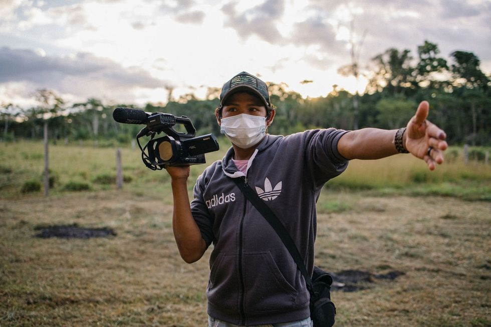Leden van de UruEuWauWaugemeenschap moesten tijdens de coronapandemie gauw leren filmen