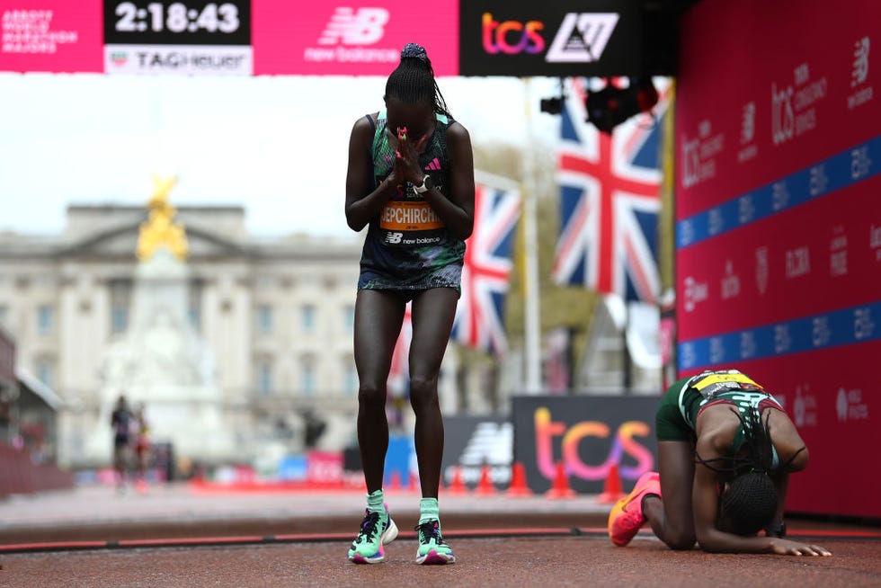 peres jepchirchir, 3ª en londres 2023, con las adidas adizero adios pro 3