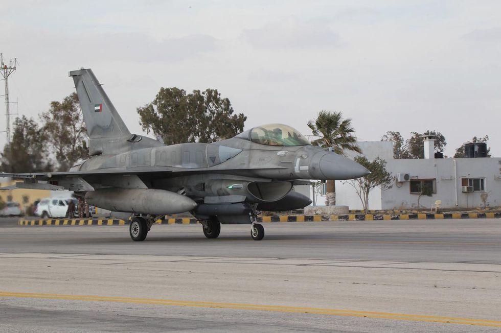 uae squadron arrive in jordan to support strikes against is