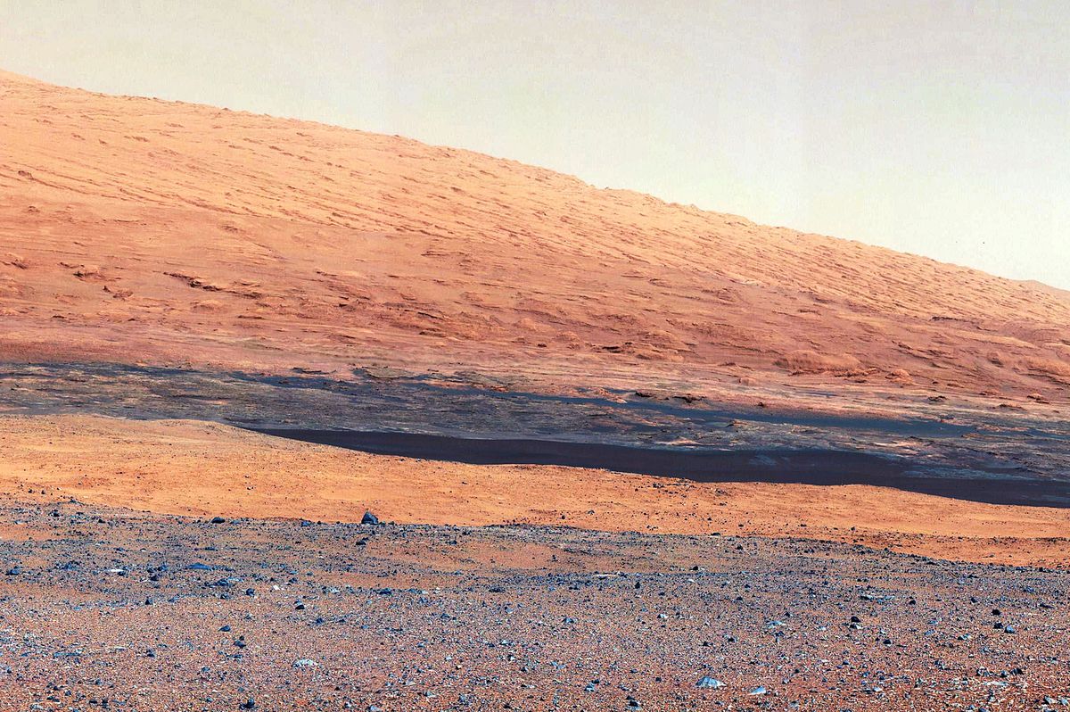 this image taken by the mast camera on nasa curiosity rover highlights the interesting geology of mount sharp where the rover landed
