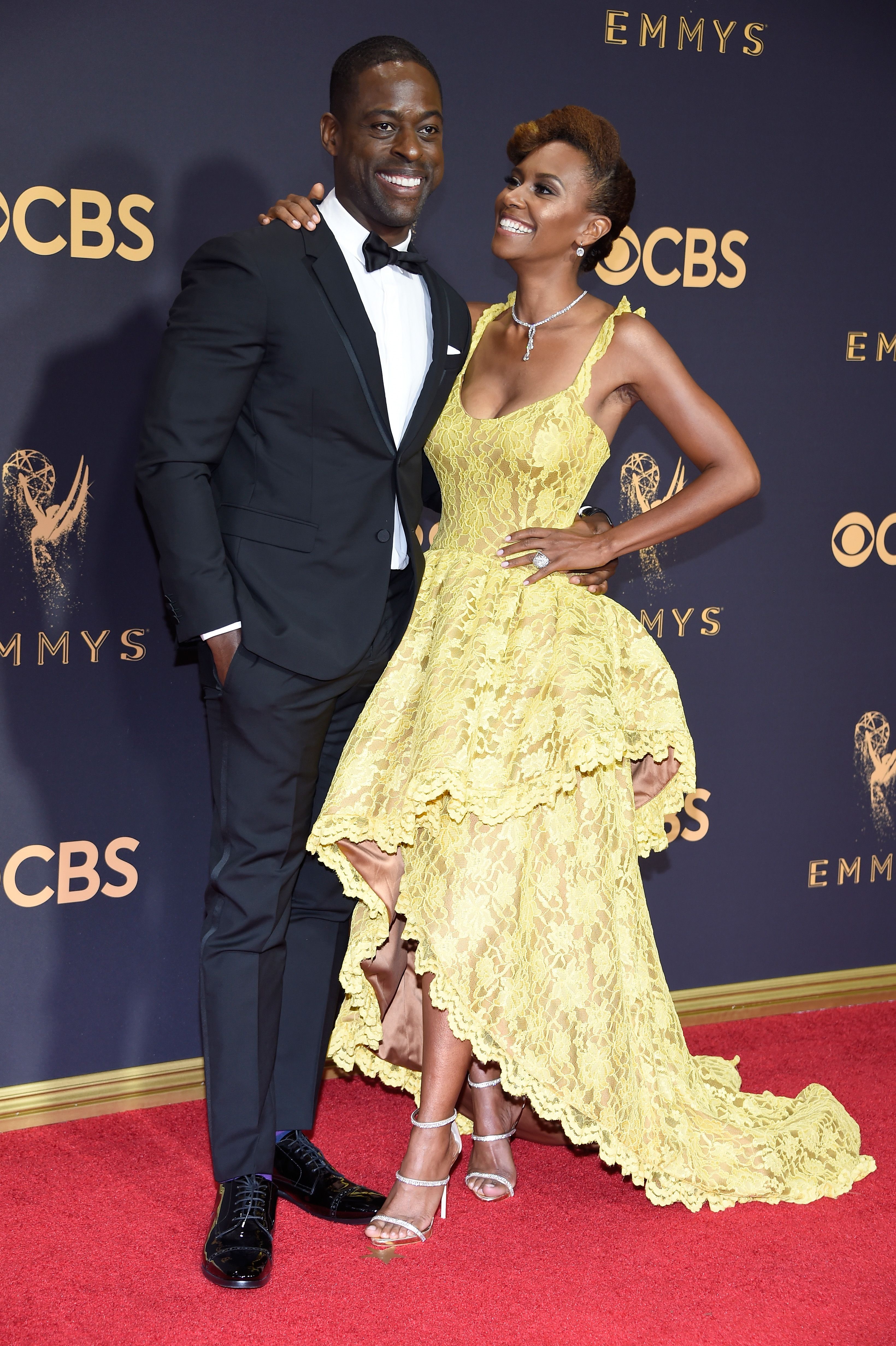 https://hips.hearstapps.com/hmg-prod/images/this-is-us-sterling-k-brown-wife-emmys-1536785819.jpg