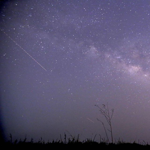 correction myanmar astronomy meteor shower lyrids