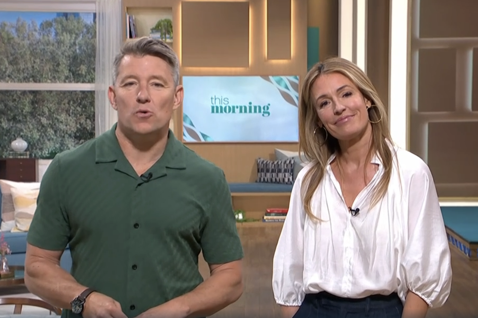 cat deeley outfit on this morning