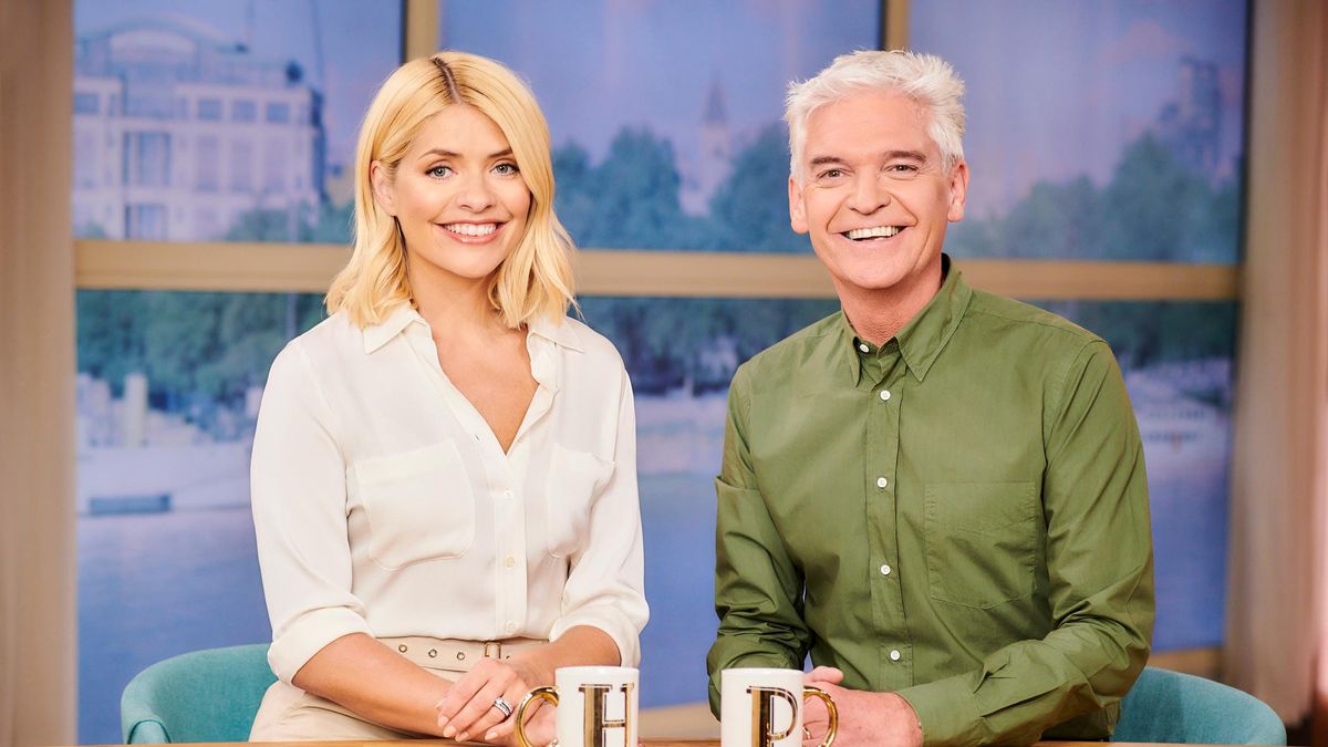 preview for Phillip Schofield embarrassed by fan he refused autograph live on This Morning