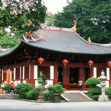 china temple of bright filial piety guangxiao si, guangzhou, guangdong province